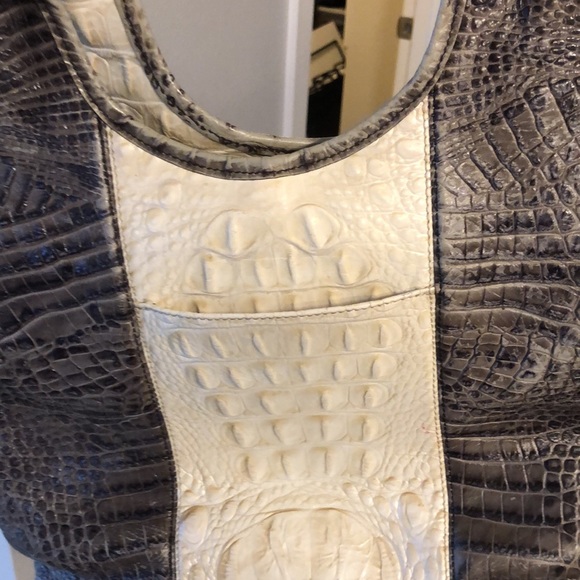 Beautiful Brahmin handbag - Picture 6 of 6